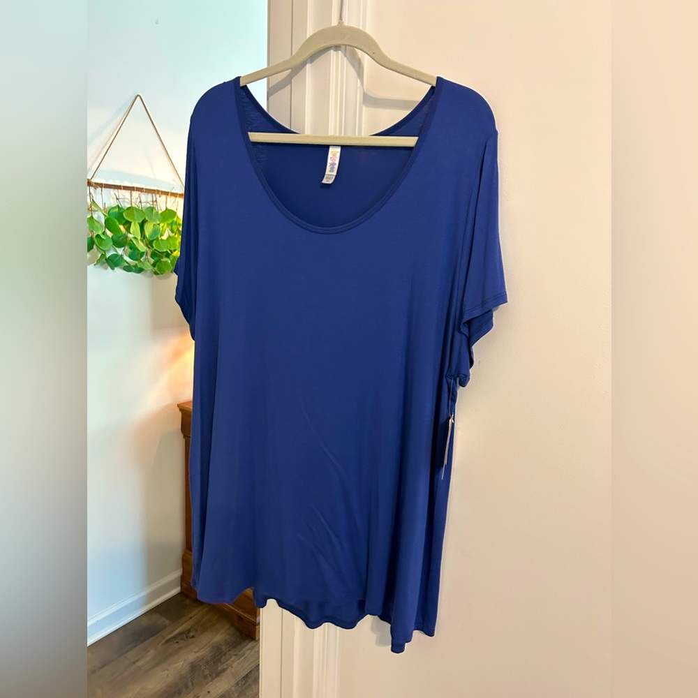 LuLaRoe Tunic Top